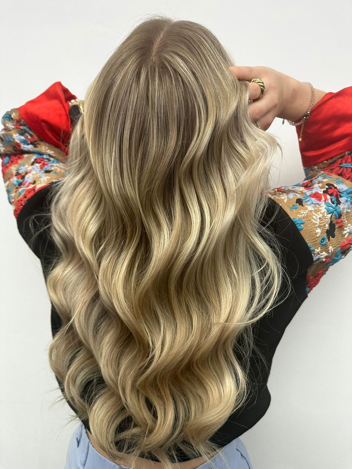 Werknemers van High Hair aan het werk